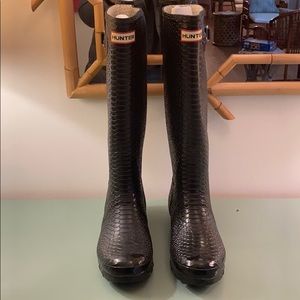 Hunter Carnaby Boa Tall Rain Boots